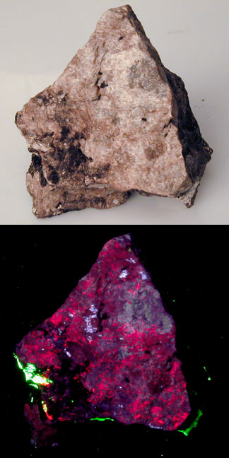 Manganaxinite with Margarosanite, Xonolite