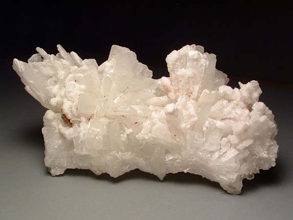 Hemimorphite with calcite